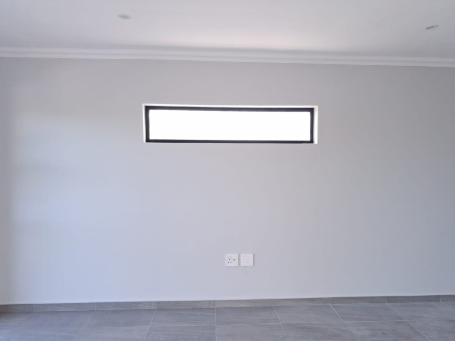 2 Bedroom Property for Sale in Table View Western Cape